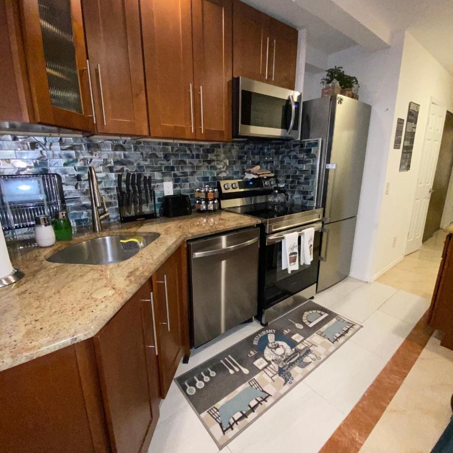 Modern Rental Brooklyn'S Hidden Gem นิวยอร์ก ภายนอก รูปภาพ
